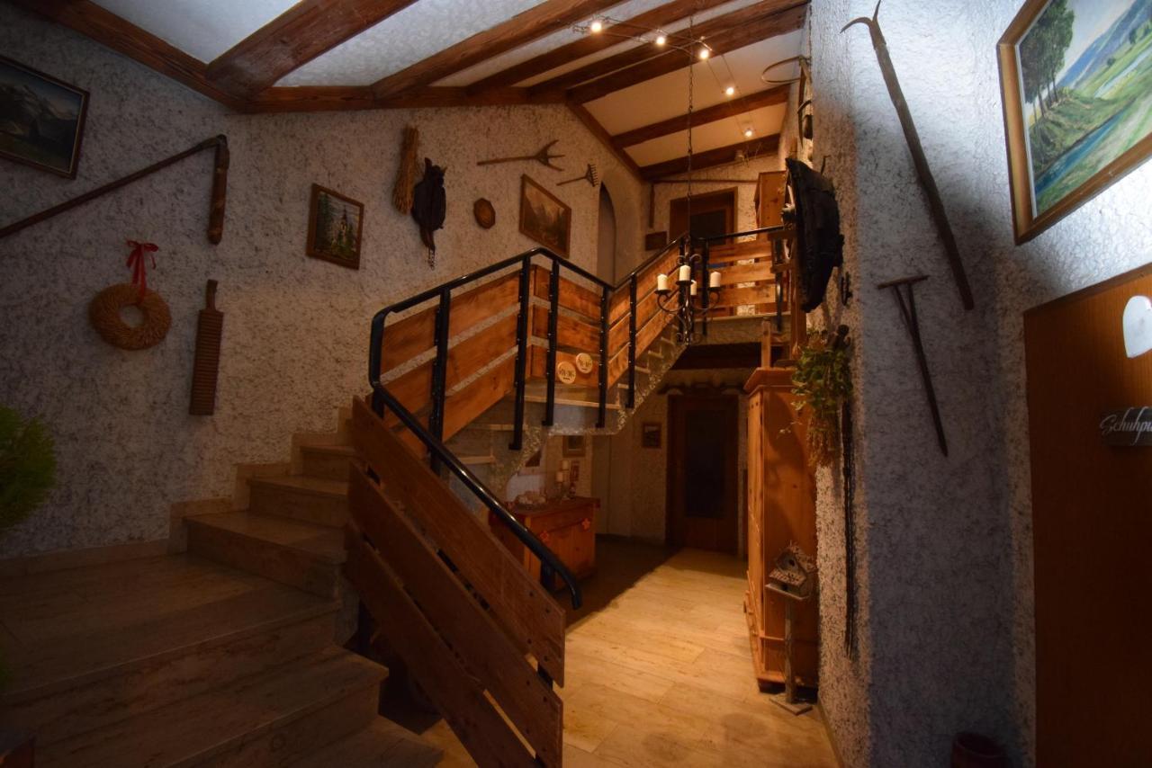Gasthof Roseneck Wallenfels エクステリア 写真