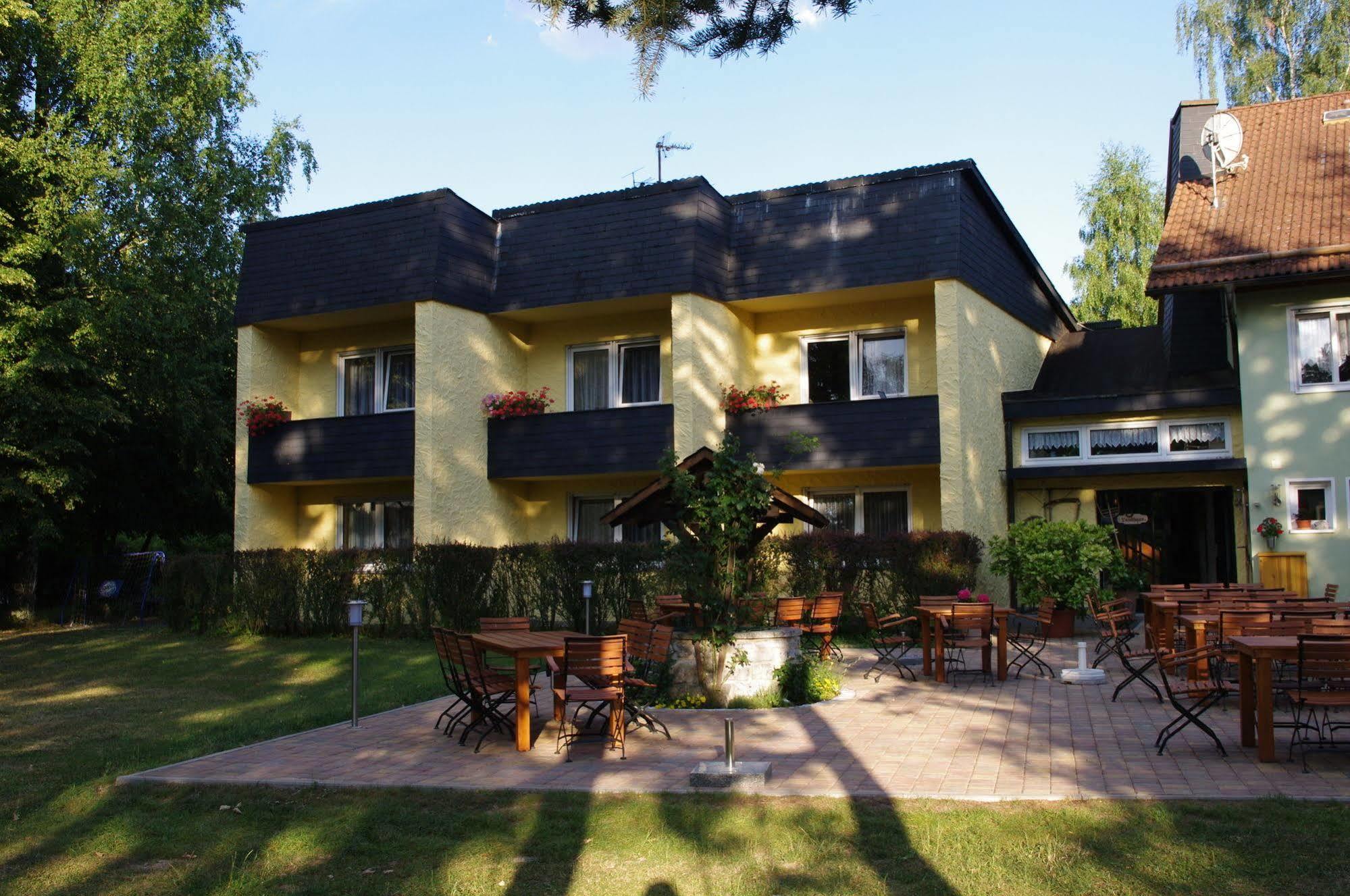 Gasthof Roseneck Wallenfels エクステリア 写真